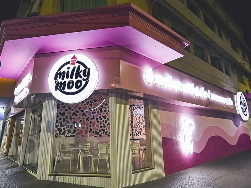 Franquia Milk Moo — noite